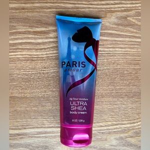 Bath & Body Works Paris amour Ultra Shea 8 oz